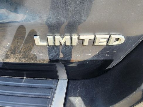 Used 2014 Jeep Grand Cherokee Limited image 32