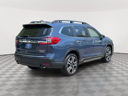 Used 2025 Subaru Ascent Touring AWD/4WD image 8