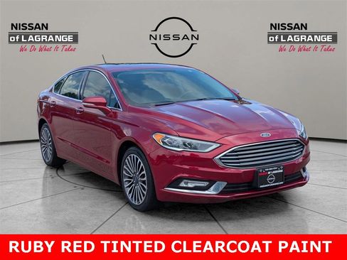 Used 2018 Ford Fusion Titanium image 3