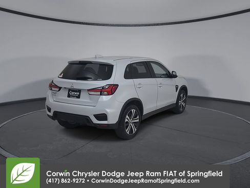 Used 2025 Mitsubishi Outlander Sport ES AWD/4WD image 14