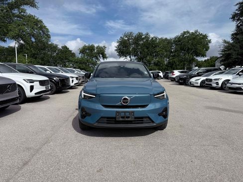 Certified 2023 Volvo C40 P8 Recharge Ultimate AWD/4WD image 8