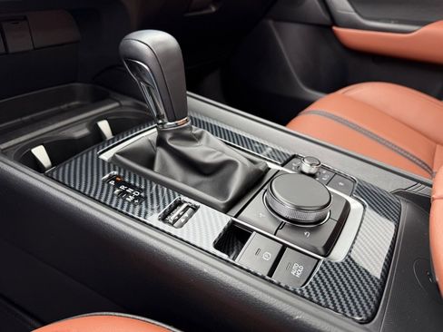 Used 2025 MAZDA CX-50 AWD 2.5 Turbo w/ Premium Pkg image 36