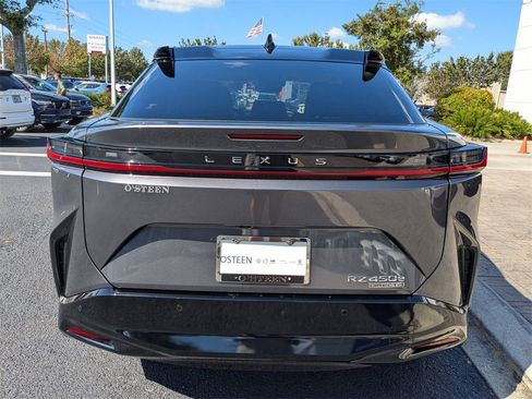 Used 2023 Lexus RZ 450e Premium image 13