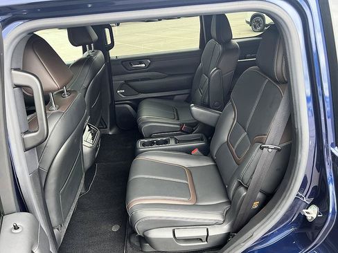 Certified 2025 Nissan Armada SL w/ Captain's Chari Seat Package AWD/4WD image 14