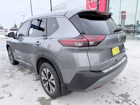 Certified 2021 Nissan Rogue SV w/ Premium Package image 6