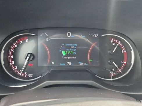 Certified 2025 Toyota RAV4 XLE AWD/4WD image 10