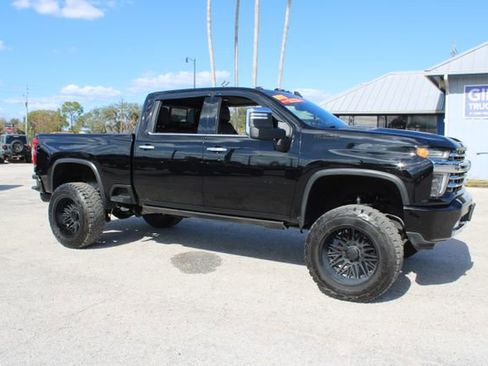 Used 2020 Chevrolet Silverado 3500 High Country w/ Z71 Off-Road Package image 14