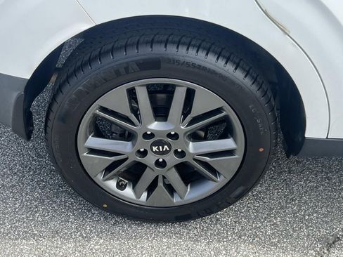 Used 2021 Kia Soul S image 17