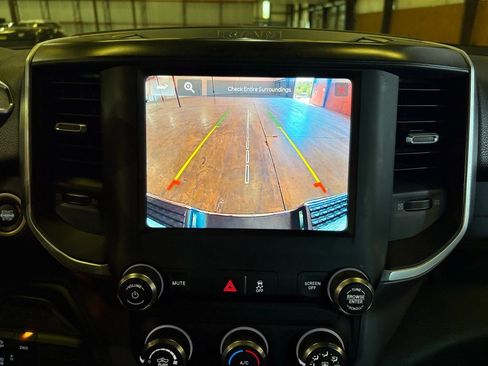 Used 2022 RAM 2500 Big Horn image 33