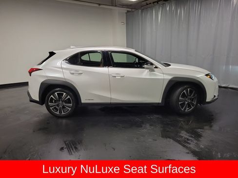 Used 2019 Lexus UX 250h AWD/4WD image 9