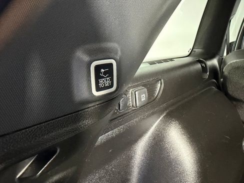 Certified 2024 Jeep Grand Cherokee Limited RWD image 28