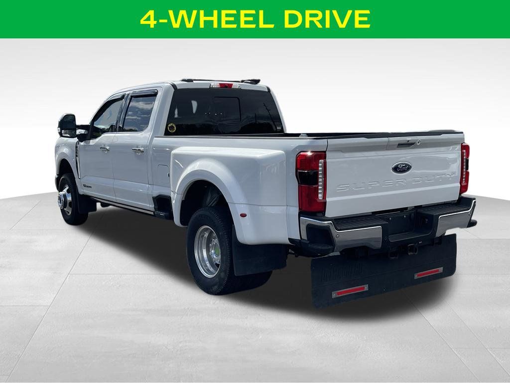 Used 2024 Ford F350 Lariat w/ Lariat Ultimate Package AWD/4WD image 7