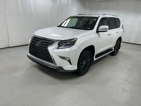 Used 2022 Lexus GX 460 Luxury w/ Sport Design Package AWD/4WD image 2