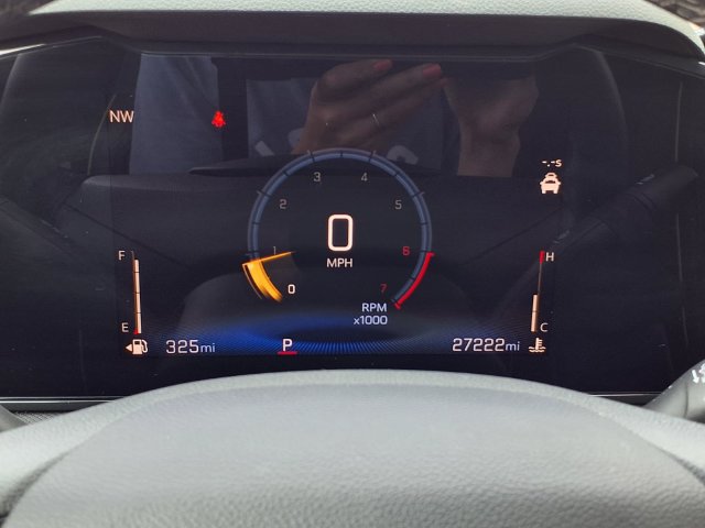 Used 2025 Chevrolet TrailBlazer ACTIV w/ Convenience Package FWD image 17