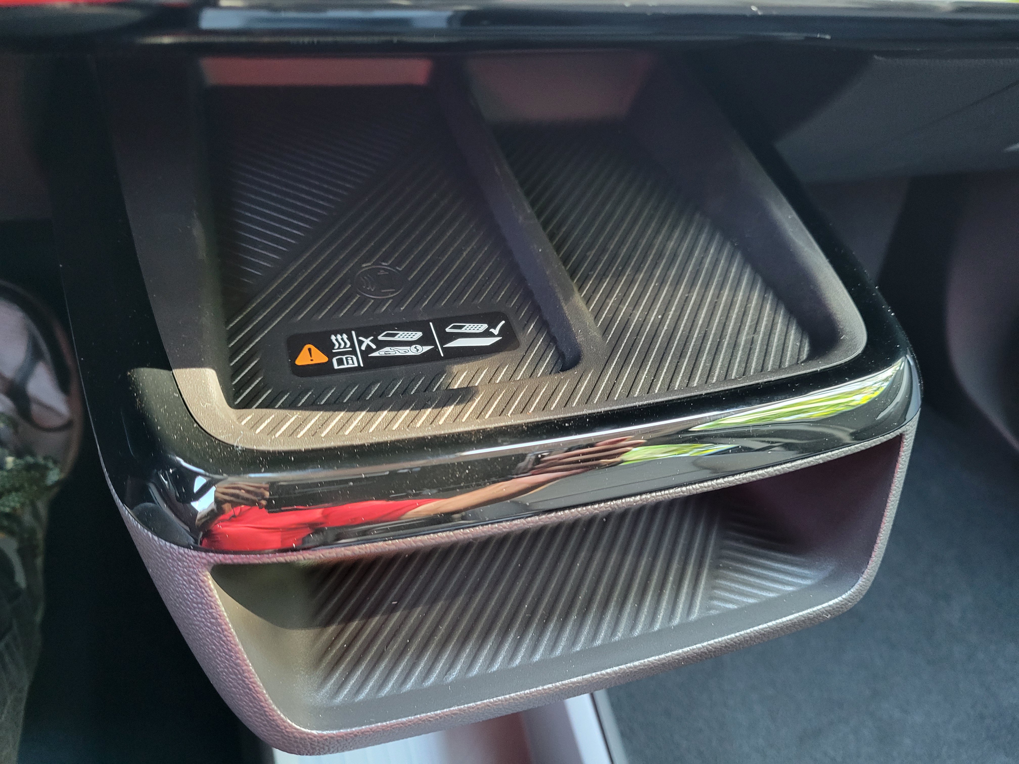 New 2027 Chevrolet Bolt LT w/ Super Cruise Package FWD image 24