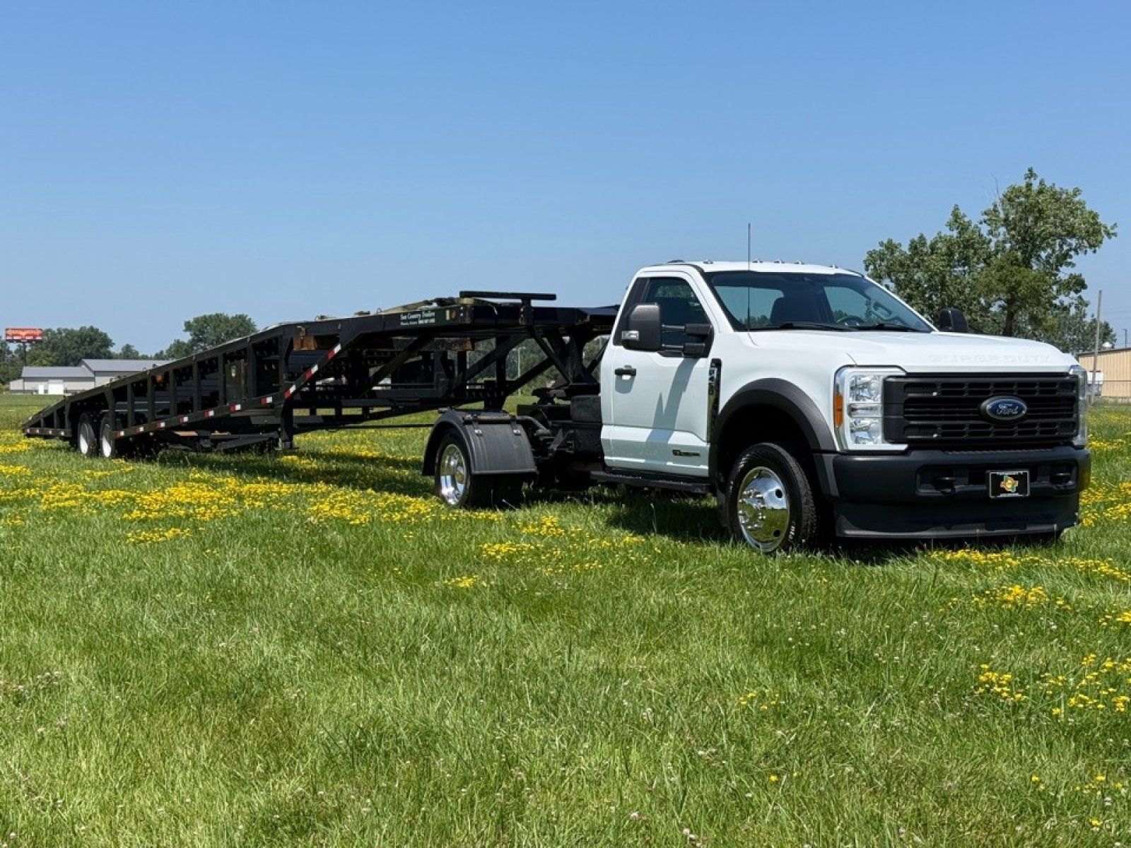 Used 2023 Ford F450 XL AWD/4WD image 2
