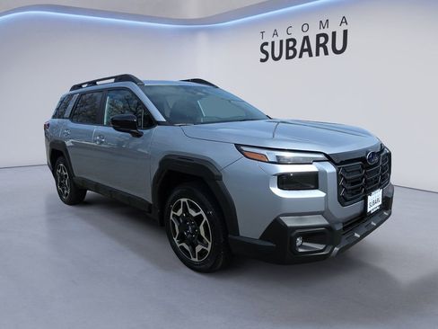 New 2026 Subaru Outback Touring image 7