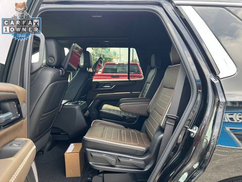 Used 2026 GMC Yukon Denali Ultimate AWD/4WD image 20