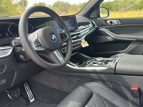 New 2026 BMW X5 xDrive40i w/ M Sport Package image 9