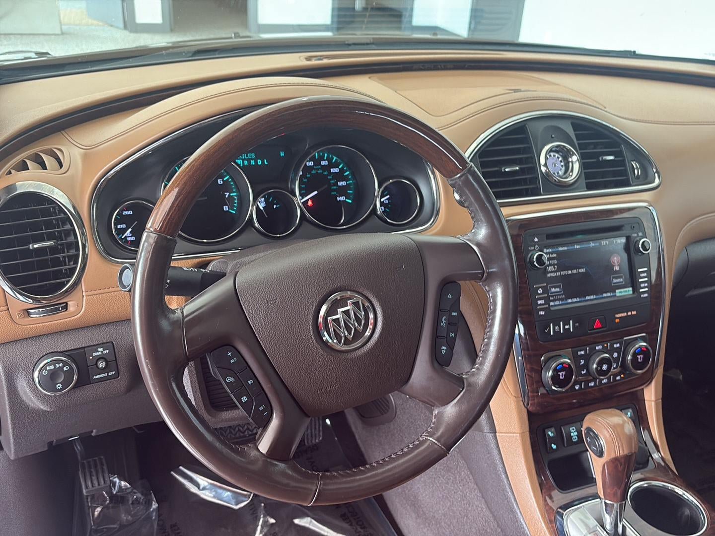 Used 2017 Buick Enclave Leather AWD/4WD image 14