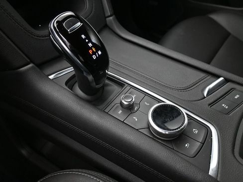 Certified 2023 Cadillac XT5 Luxury image 25