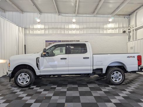 Used 2026 Ford F250 XLT AWD/4WD image 2