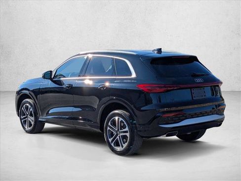 New 2025 Audi Q5 Premium image 9