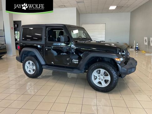Used 2018 Jeep Wrangler Sport AWD/4WD image 1