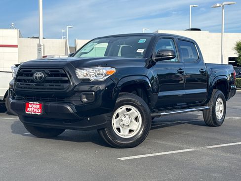 Used 2019 Toyota Tacoma SR w/ SR Convenience Package RWD image 2