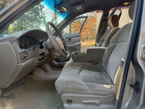 Used 2001 Buick Century Custom w/ Special Edition Pkg image 37