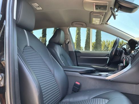 Used 2023 Toyota Camry SE FWD image 20