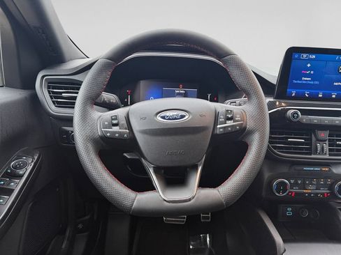 Used 2023 Ford Escape ST-Line AWD/4WD image 14