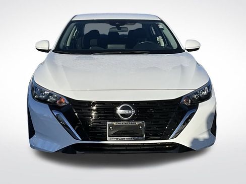 Used 2025 Nissan Sentra SV w/ All-Weather Package image 9