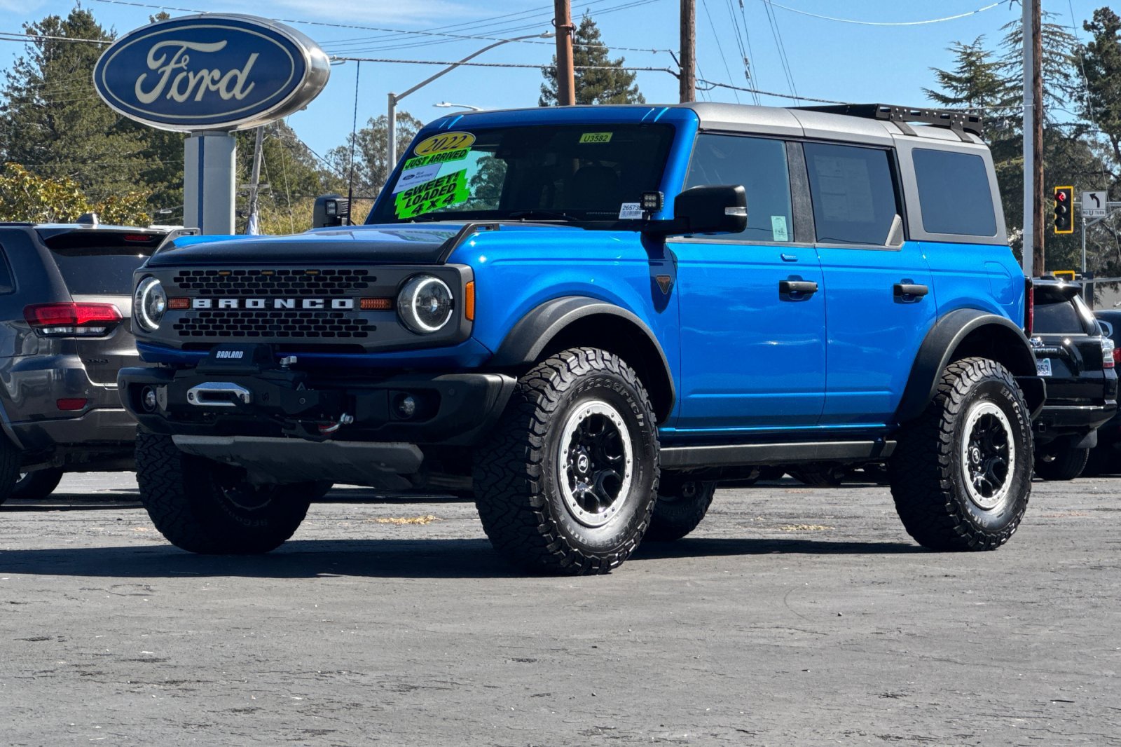 Certified 2022 Ford Bronco Badlands AWD/4WD image 33