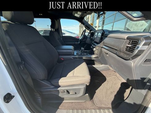 Used 2022 Ford F150 XLT w/ Equipment Group 302A High image 9