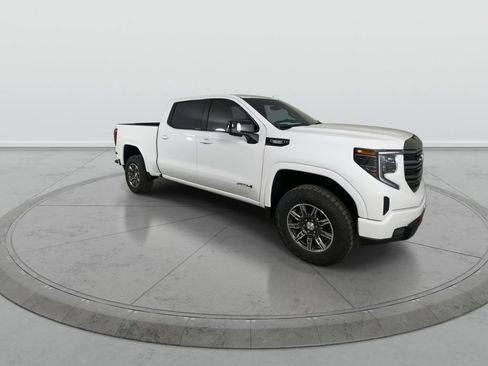 Used 2024 GMC Sierra 1500 AT4 w/ Technology Package AWD/4WD image 2