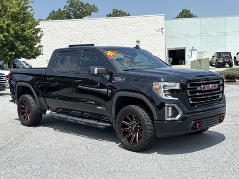 Used 2021 GMC Sierra 1500 AT4 w/ AT4 Value Package AWD/4WD image 4