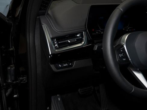 New 2025 BMW X1 xDrive28i w/ Premium Package image 14