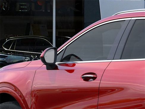 New 2025 Buick Envision Avenir image 16