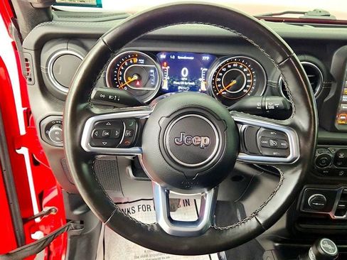 Used 2020 Jeep Gladiator Overland w/ Uconnect 4C Nav & Sound Group AWD/4WD image 14