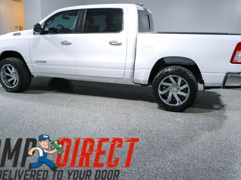 Used 2019 RAM 1500 Big Horn AWD/4WD image 10
