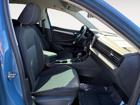 Certified 2025 Volkswagen Jetta S FWD image 19