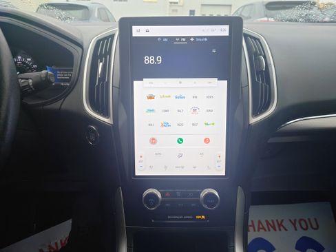 Used 2022 Ford Edge SEL w/ Convenience Package image 16