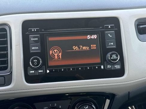 Certified 2021 Honda HR-V LX image 20