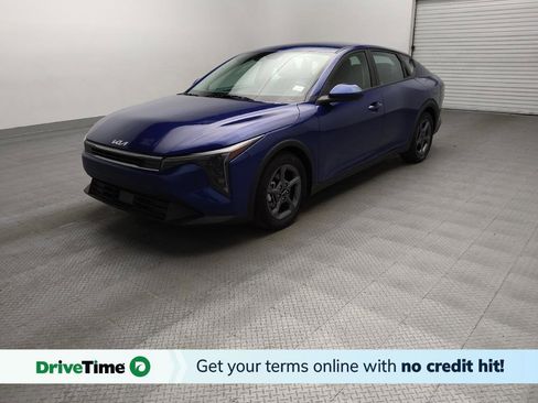 Used 2025 Kia K4 FWD image 1