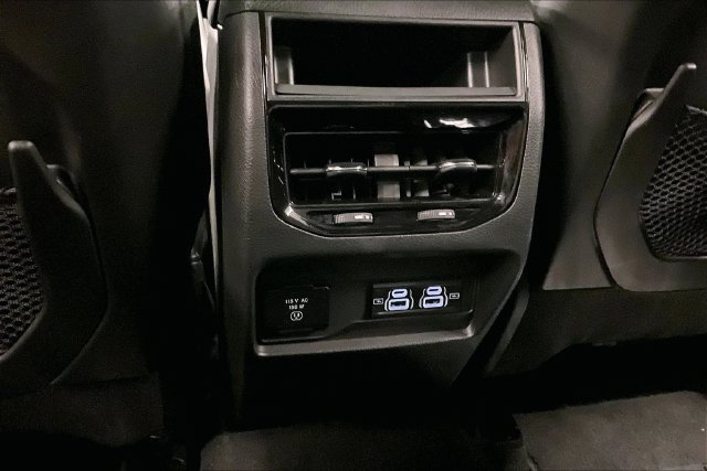 Used 2023 Jeep Grand Cherokee Altitude AWD/4WD image 30