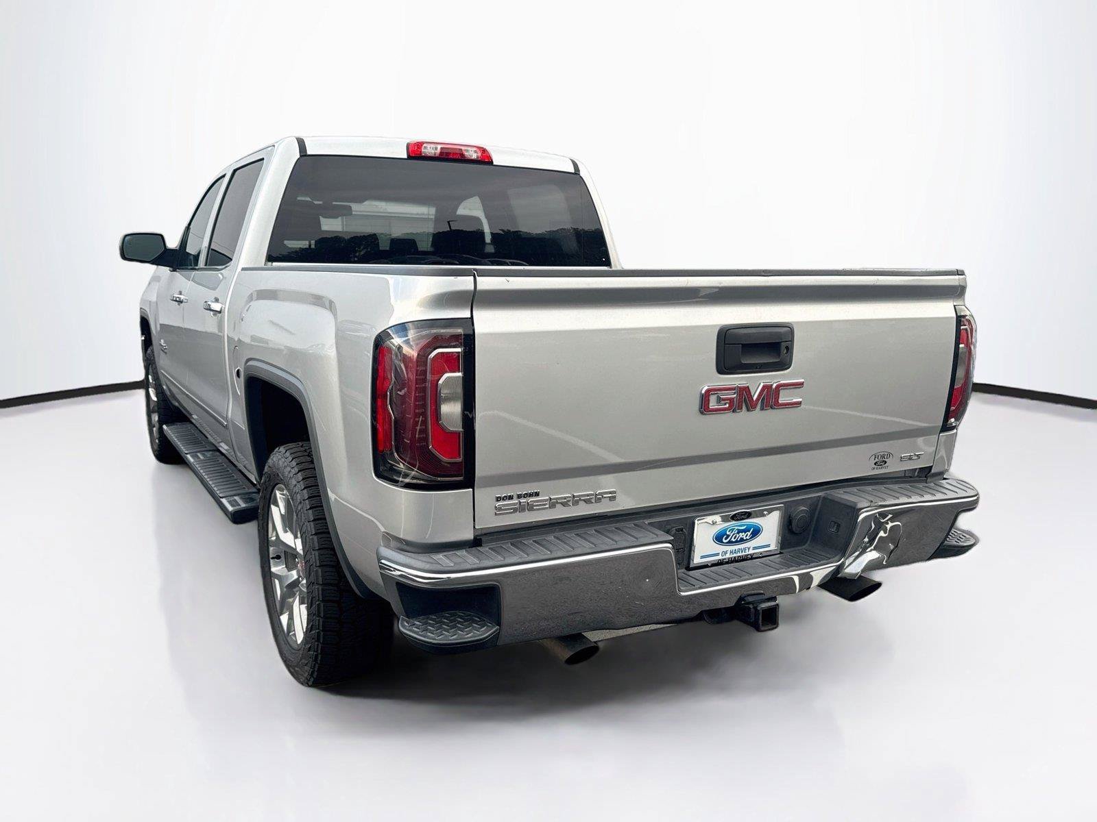 Used 2018 GMC Sierra 1500 SLT w/ Texas SLT Premium Package RWD image 5