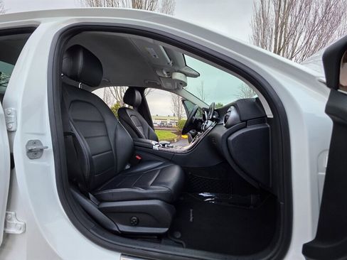 Used 2015 Mercedes-Benz C 300 4MATIC Sedan image 14