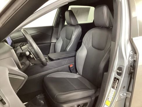 Used 2024 Lexus RX 350h w/ Convenience Package AWD/4WD image 28