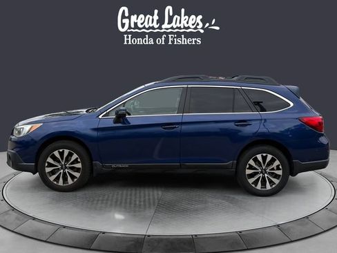 Used 2015 Subaru Outback 2.5i Limited AWD/4WD image 2